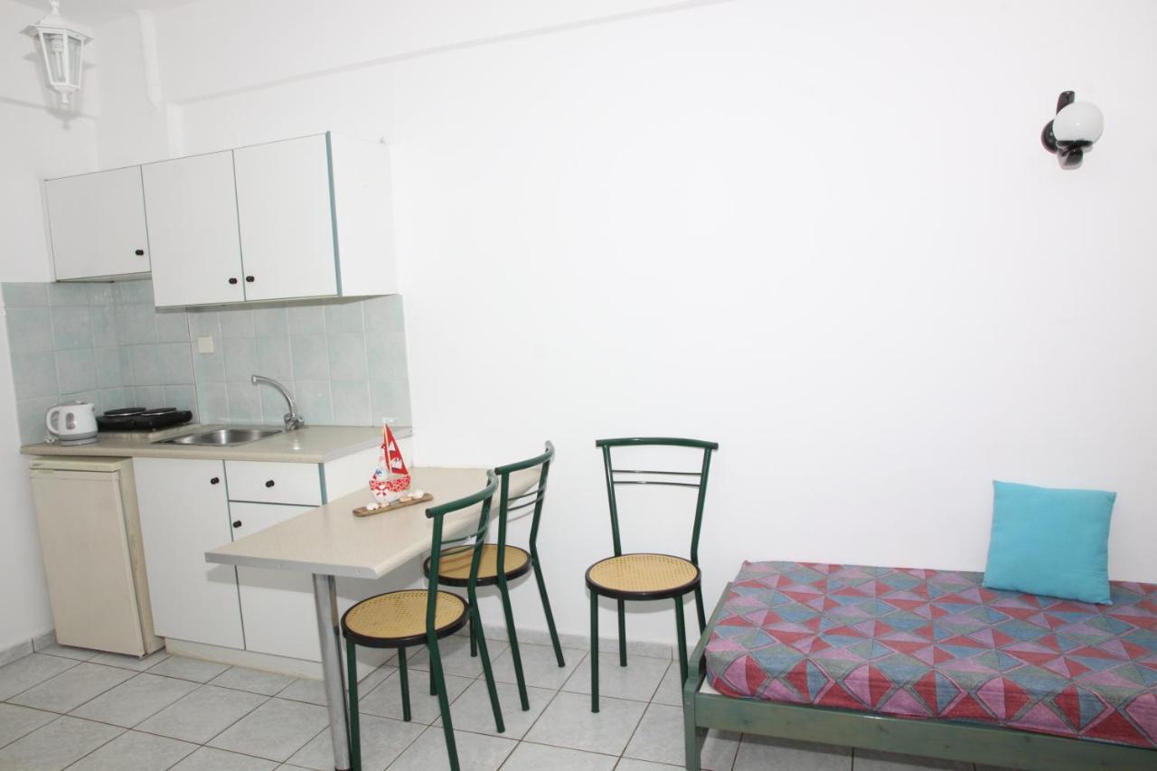 Ilissos Apartments Stalida Bagian luar foto