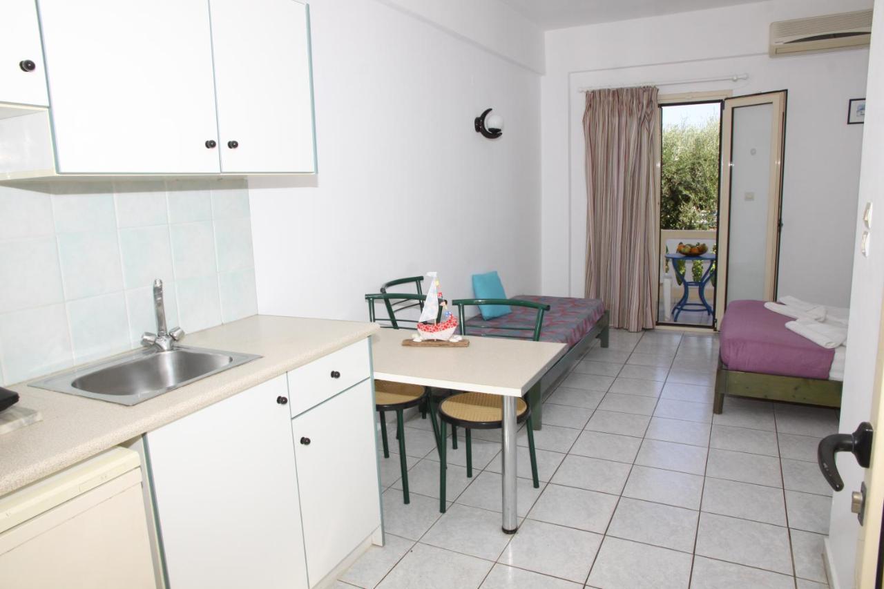 Ilissos Apartments Stalida Bagian luar foto